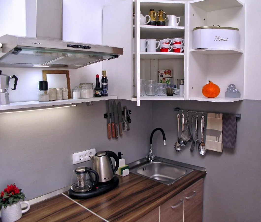 Luxury Studio 2Sun Apartment Split 0*,